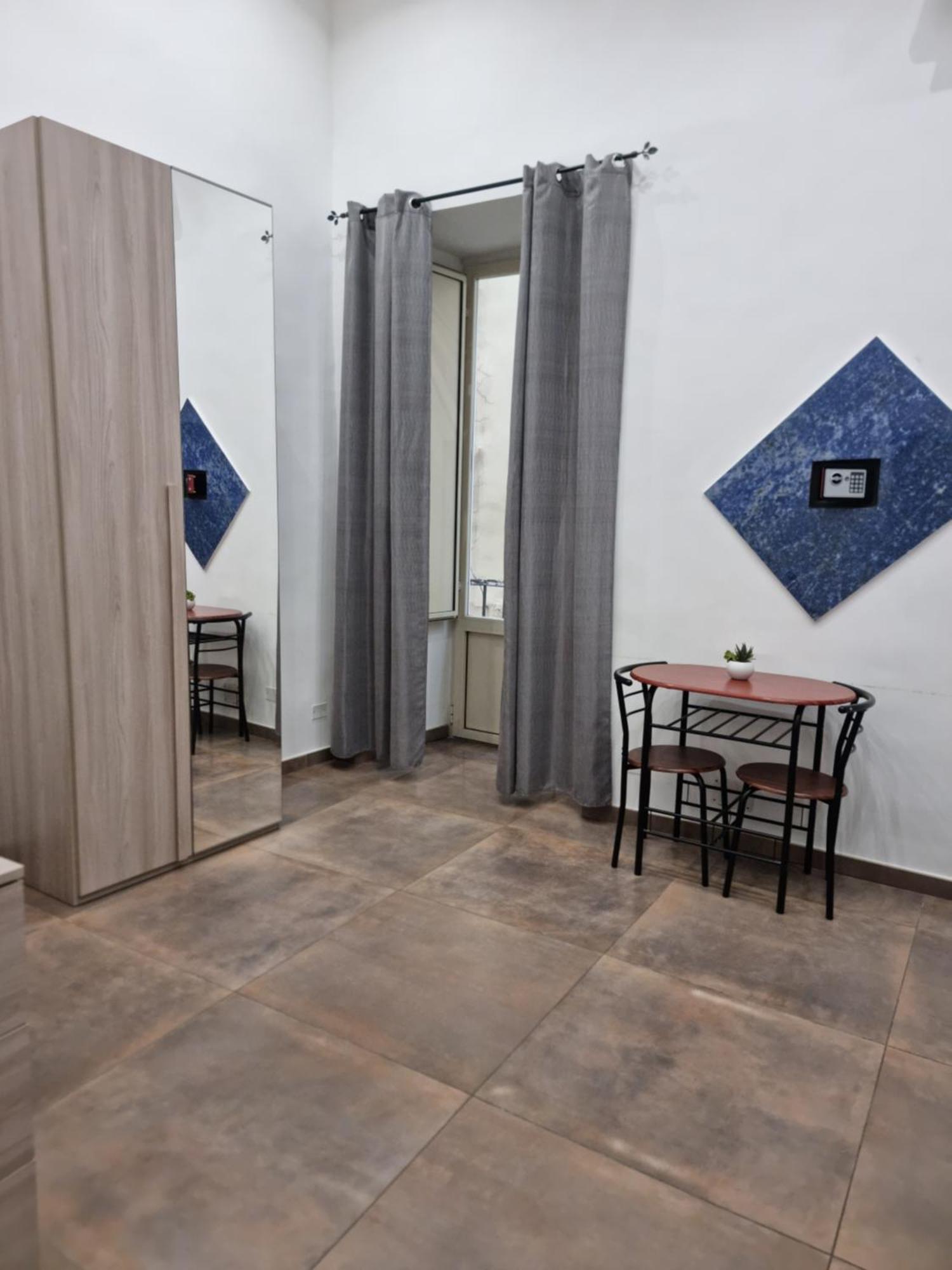 Bed & Breakfast El Corazon De ,centro Storico Napoli